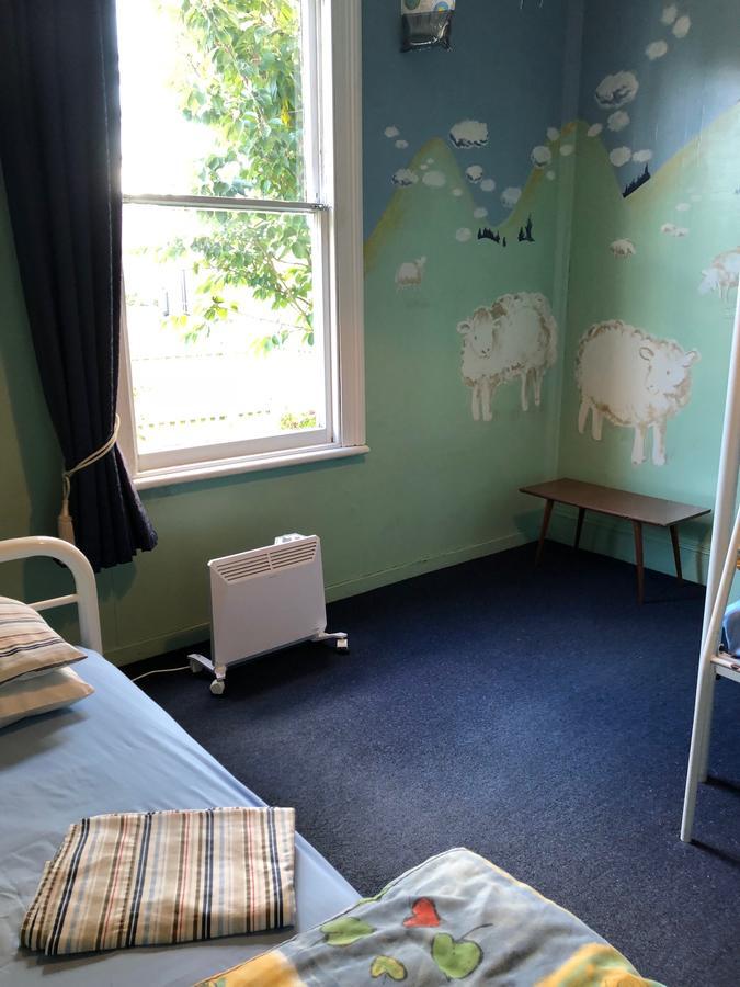 Redkettle Backpackers Vandrehjem Oamaru Eksteriør billede